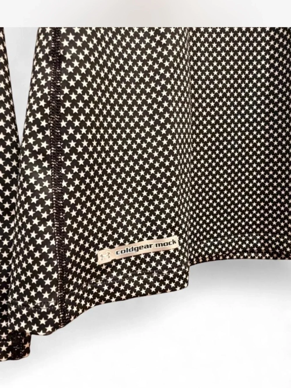 NWT Under Armour Black & White Star Coldgear Mock Neck Long Sleeve Top | Size XL - Picture 3 of 8